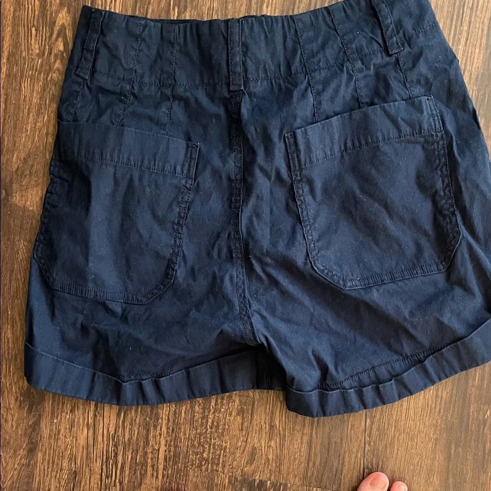 Anthropologie Dark Blue Women's Cargo Shorts SIZE 27 - Picture 4 of 4